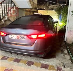 نيسان ألتيما